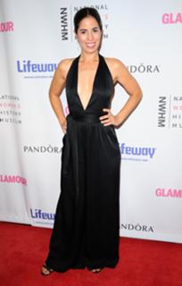 Ana Ortiz feet photo thumbnail