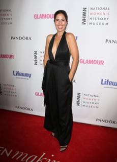 Ana Ortiz feet photo thumbnail