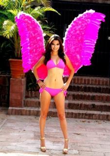 Ana Patricia González feet photo 9
