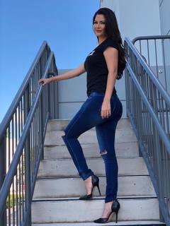 Ana Patricia González feet photo 7