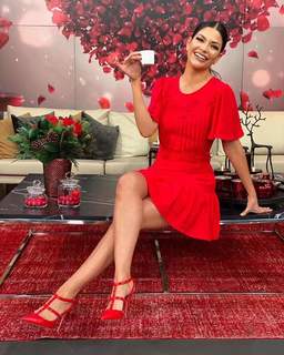 Ana Patricia González feet photo 10