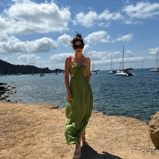 Ana Patricia González feet photo 11