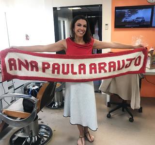Ana Paula Araújo feet photo 5