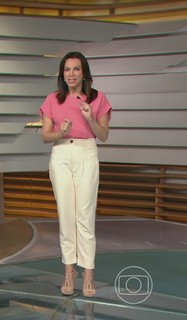 Ana Paula Araújo feet photo 17