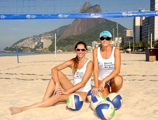 Ana Paula Henkel feet photo 13
