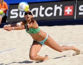 Ana Paula Henkel feet photo 11