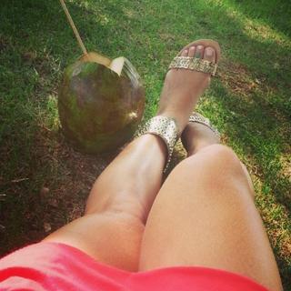 Ana Paula Leme feet photo 8
