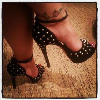 Ana Paula Leme feet photo 3