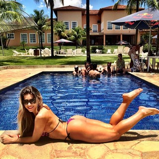 Ana Paula Minerato feet photo 18
