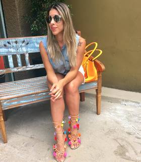 Ana Paula Minerato feet photo 8