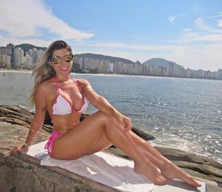 Ana Paula Minerato feet photo 16