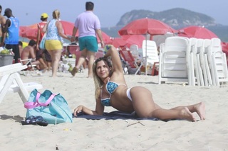 Ana Paula Minerato feet photo 11