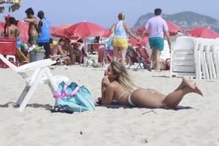 Ana Paula Minerato feet photo 8