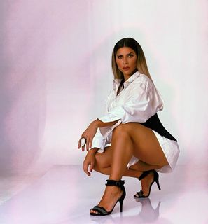 Ana Paula Minerato feet photo 17