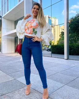 Ana Paula Minerato feet photo 14