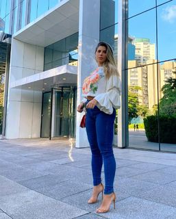 Ana Paula Minerato feet photo 13