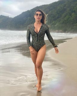 Ana Paula Minerato feet photo 17
