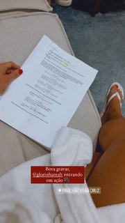 Ana Paula Minerato feet photo 2