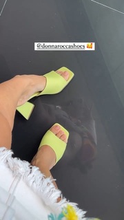Ana Paula Minerato feet photo 14