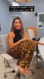 Ana Paula Minerato feet photo 3