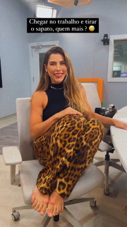 Ana Paula Minerato feet photo 2