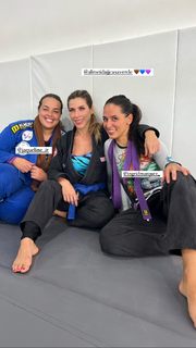 Ana Paula Minerato feet photo 17
