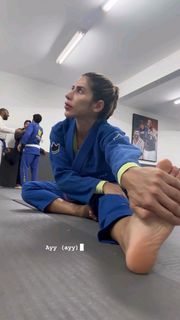 Ana Paula Minerato feet photo 5