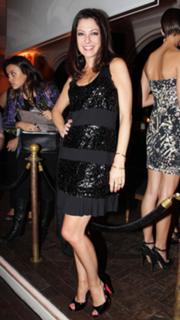 Ana Paula Padrão feet photo thumbnail