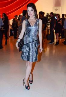 Ana Paula Padrão feet photo thumbnail