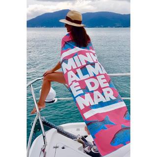 Ana Paula Padrão feet photo thumbnail