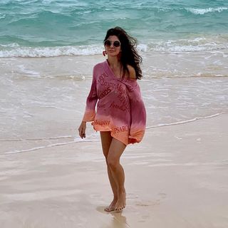 Ana Paula Padrão feet photo thumbnail