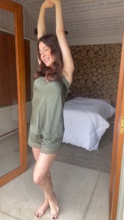 Ana Paula Padrão feet photo thumbnail