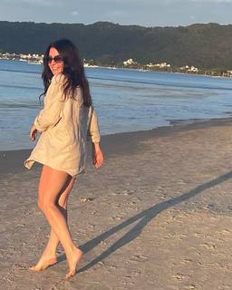 Ana Paula Padrão feet photo thumbnail