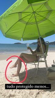 Ana Paula Padrão feet photo thumbnail