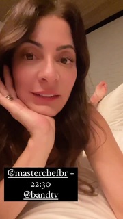 Ana Paula Padrão feet photo thumbnail