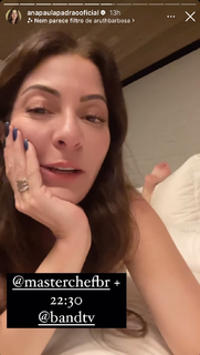 Ana Paula Padrão feet photo thumbnail