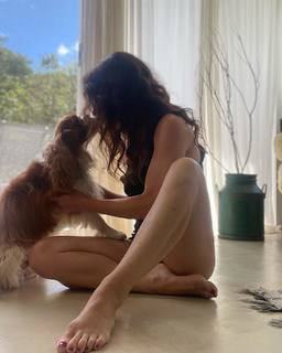 Ana Paula Padrão feet photo thumbnail