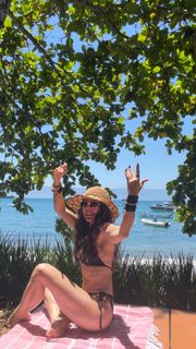 Ana Paula Padrão feet photo 17