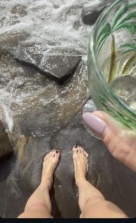 Ana Paula Padrão feet photo 11