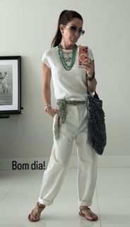 Ana Paula Padrão feet photo 7