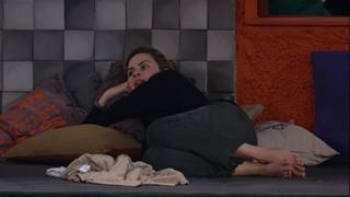 Ana Paula Renault feet photo 6