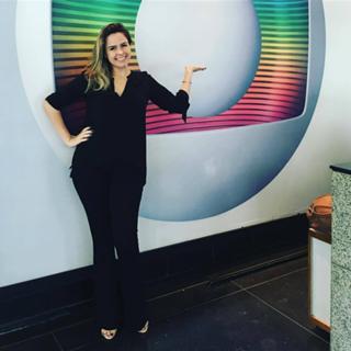 Ana Paula Renault feet photo 7