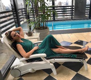 Ana Paula Renault feet photo 20