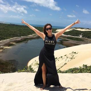 Ana Paula Renault feet photo 1