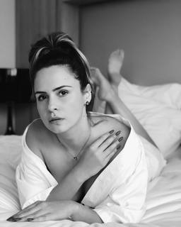 Ana Paula Renault feet photo 15