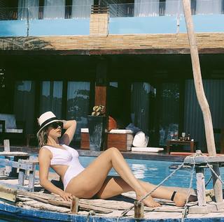 Ana Paula Renault feet photo 18