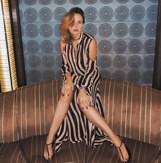 Ana Paula Renault feet photo 8