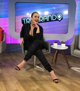 Ana Paula Renault feet photo 10