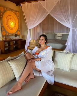 Ana Paula Renault feet photo 13