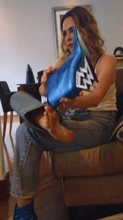 Ana Paula Renault feet photo 5